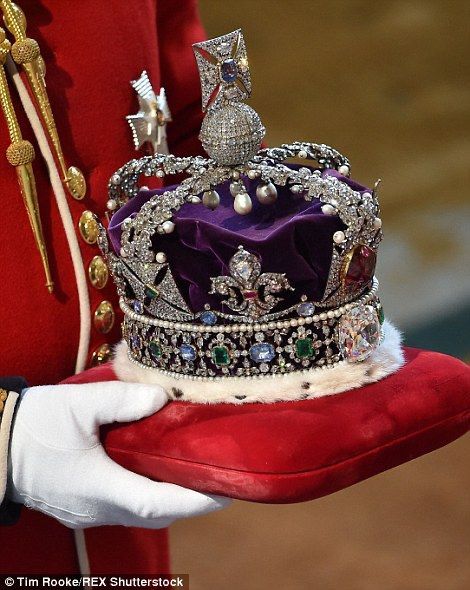 Corona della Regina Elisabetta: storia e caratteristiche - Orafo Bologna -  Gianpiero Casolani